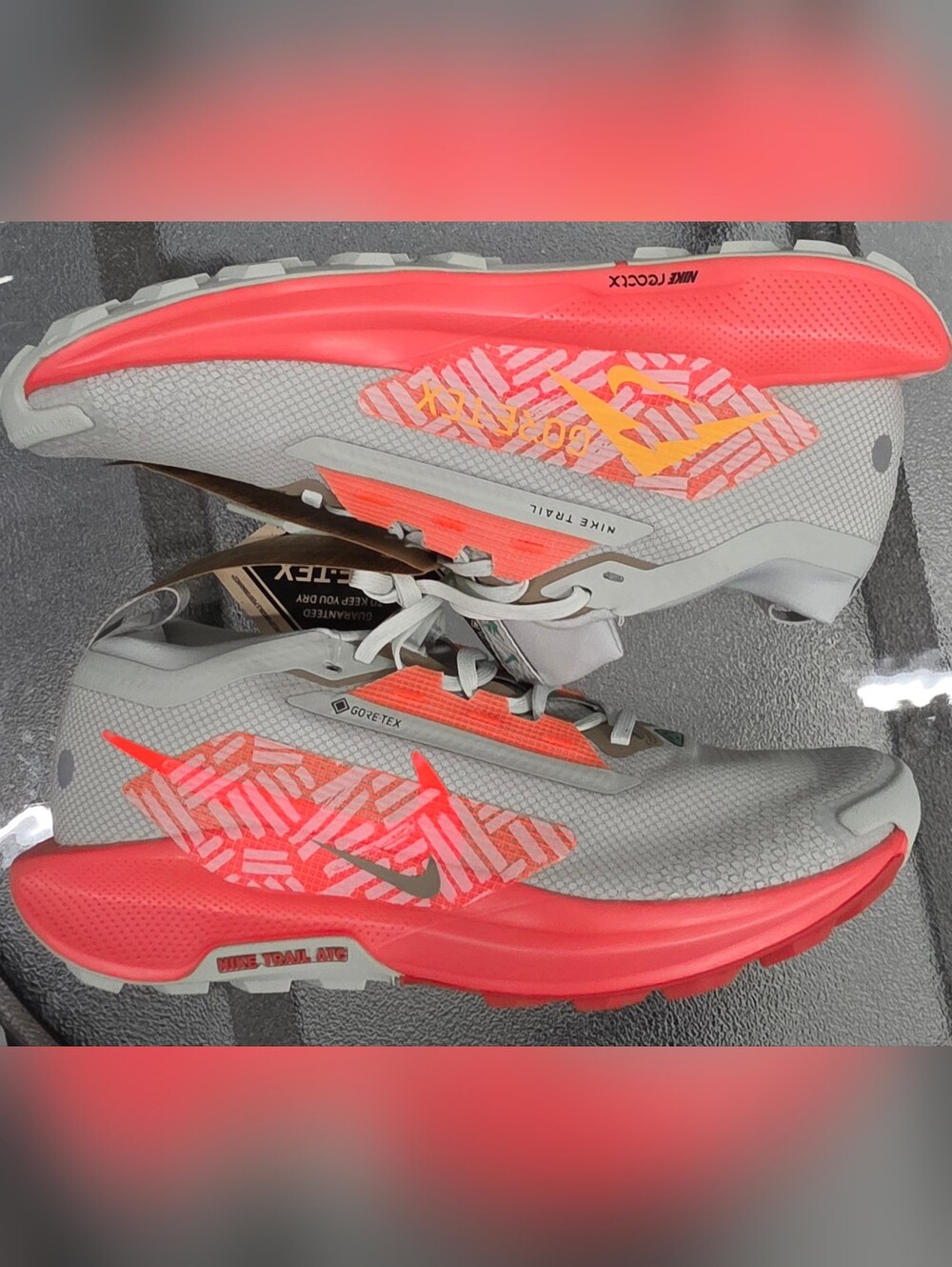 Nike Pegasus Trail 5 GTX ‘Light Silver/Wild Mango’ Men’s Size 9.5 FQ0908-004 New